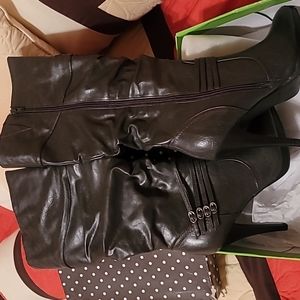 Tall Women Gray Boots